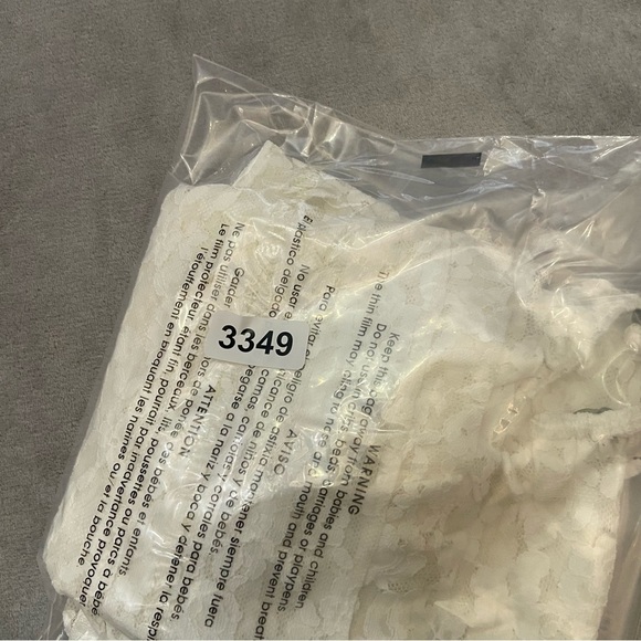 New! For love and lemons Lou white lace dress 3349 - Picture 14 of 14